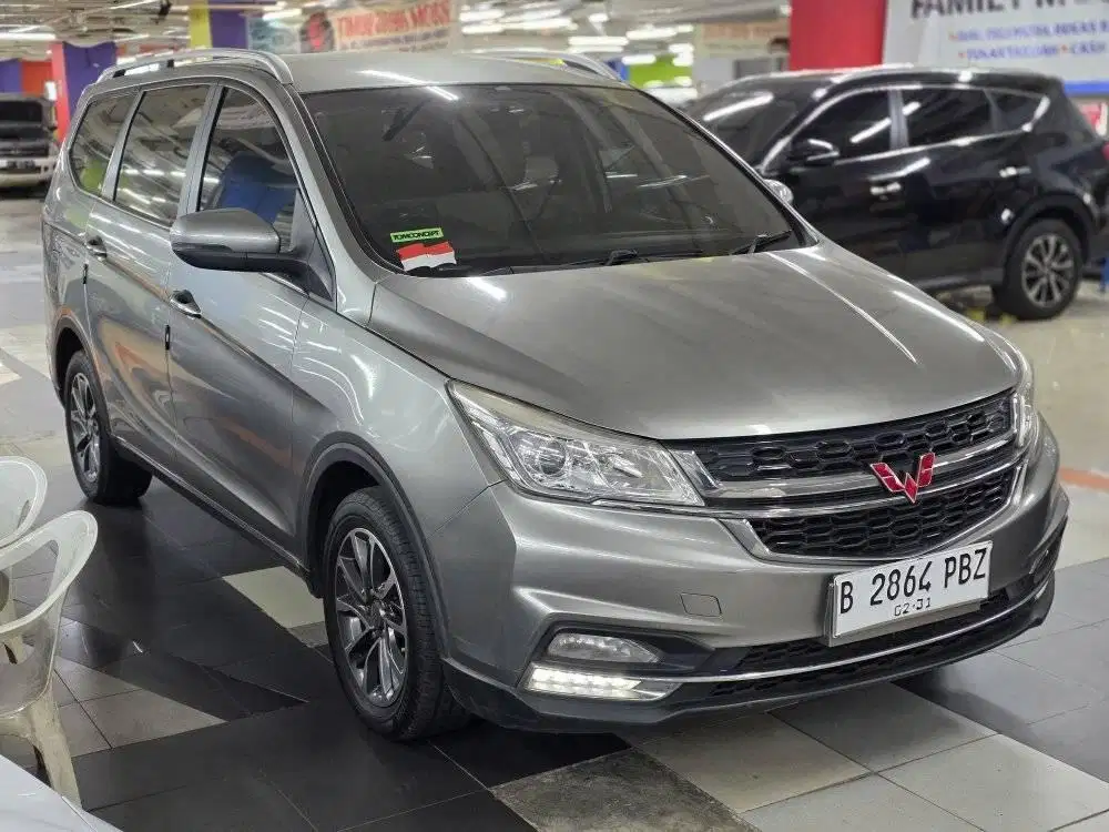 Wuling Cortez turbo Luxury captain seat 2019 abu abu