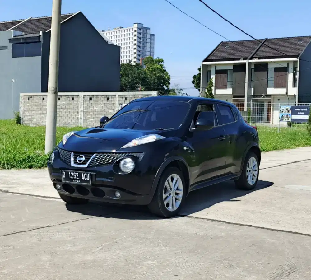 JUKE RX matic 2014 hitam DP 7jtn