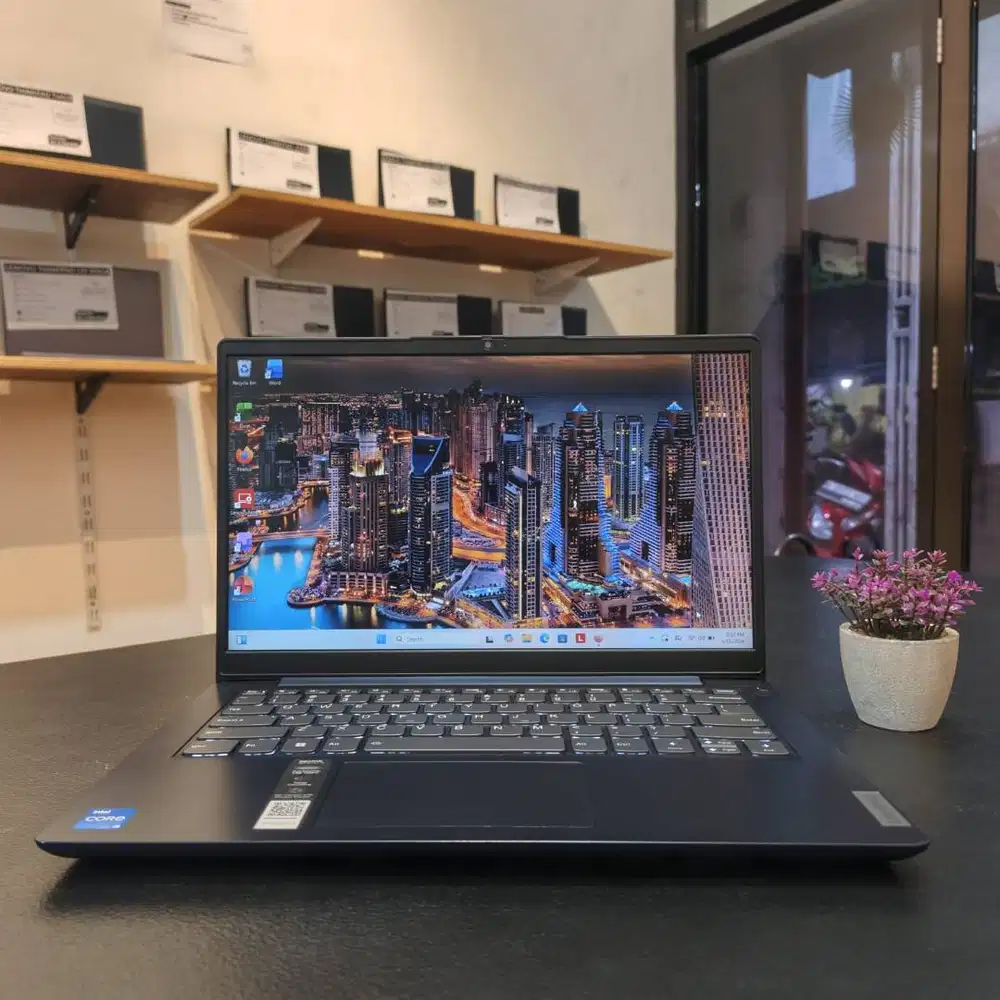 LENOVO SLIM 3-14IAU7//CORE I5-1235U//BEST SELLER