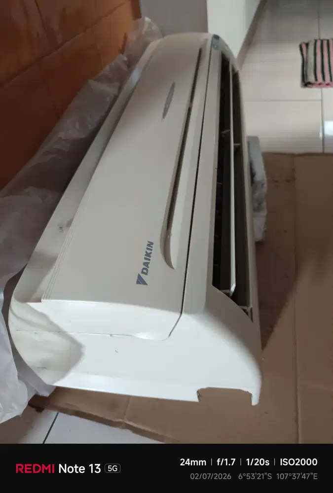AC Daikin 0.5 PK kondisi baik