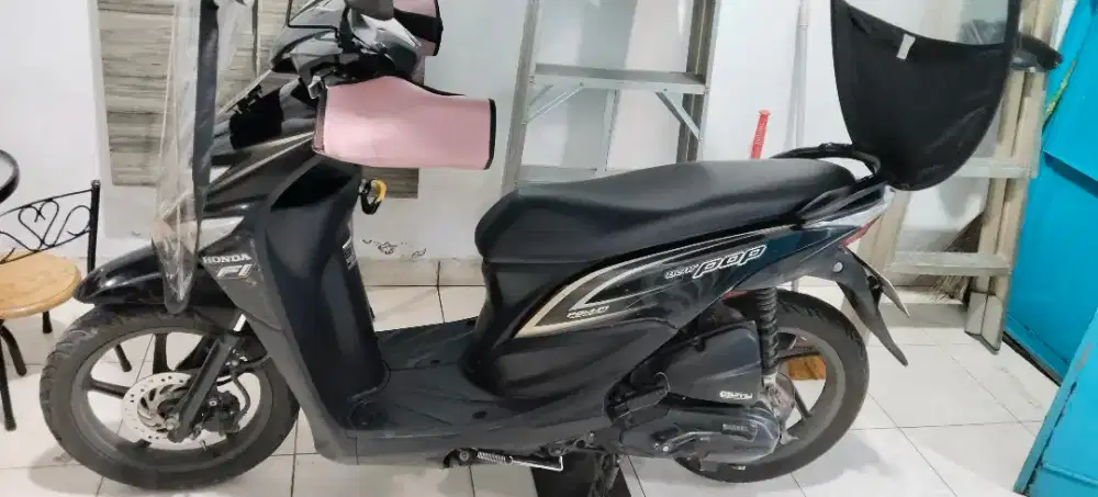 Dijual Honda Beat tahun 2015