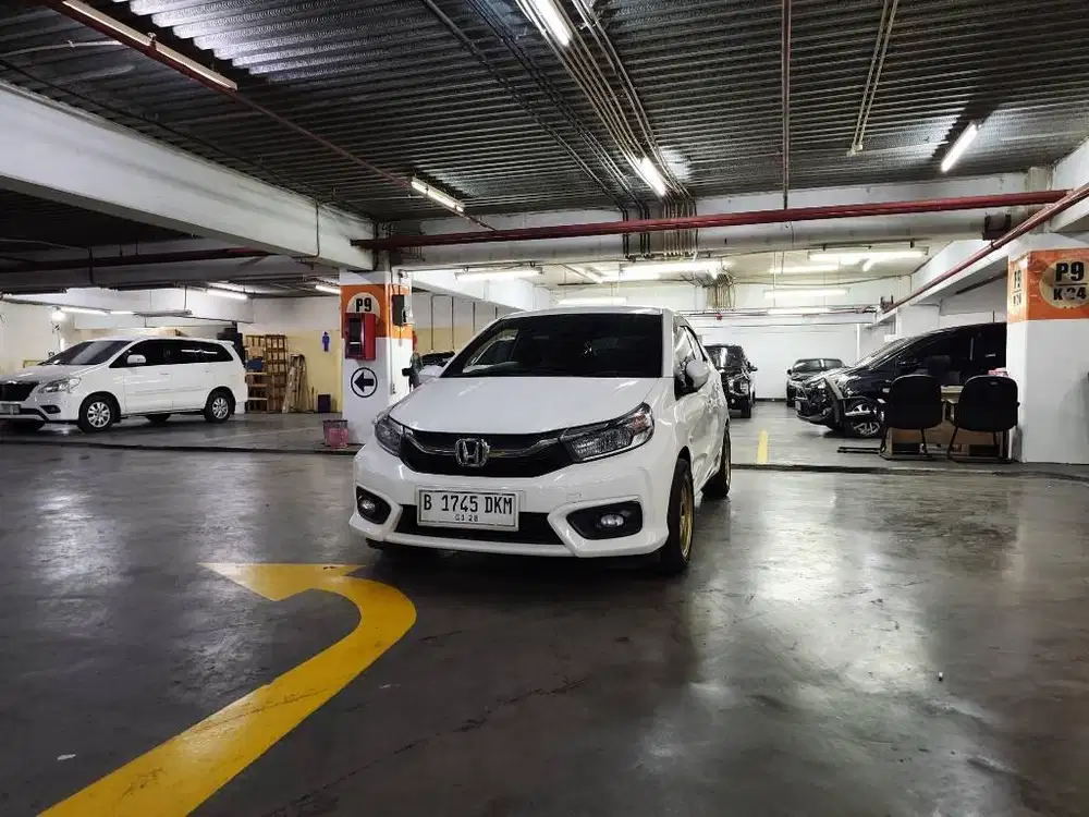 LOW KM 30RB HONDA BRIO E CVT AT MATIC AUTOMATIC 2022 PUTIH SIAP PAKAI