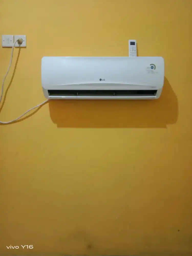 Ac LG 1/2 pk dingin.