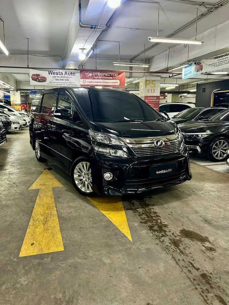 KM 38rb Toyota Vellfire 2.4 ZG AT 2013 Antik 2014 Alphard
