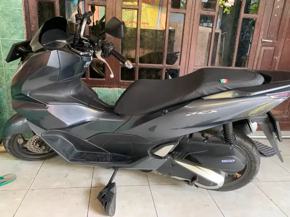 DIJUAL HONDA PCX TAHUN 2021