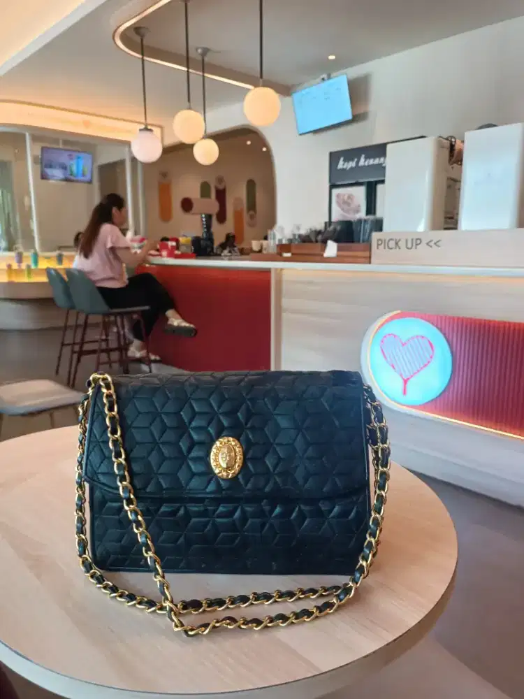 Tas Pesta Wanita Mewah