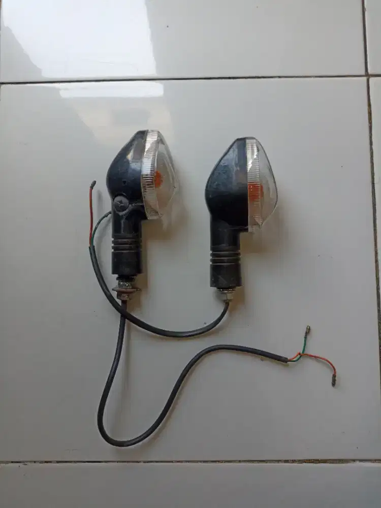 Dijual lampu sein Verza 150 depan kanan kiri, Sein Cb, Sein Megapro