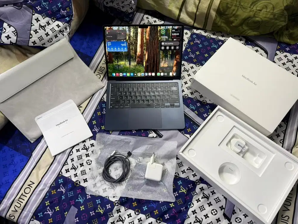 Macbook Air M2 13’ 8/256 Midnight Blue Inter ACR