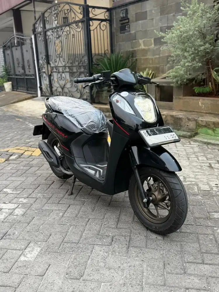 KM 101 KILO! HONDA GENIO CBS 2025 PAJAK BULAN 11-2026 FULL ORISINIL