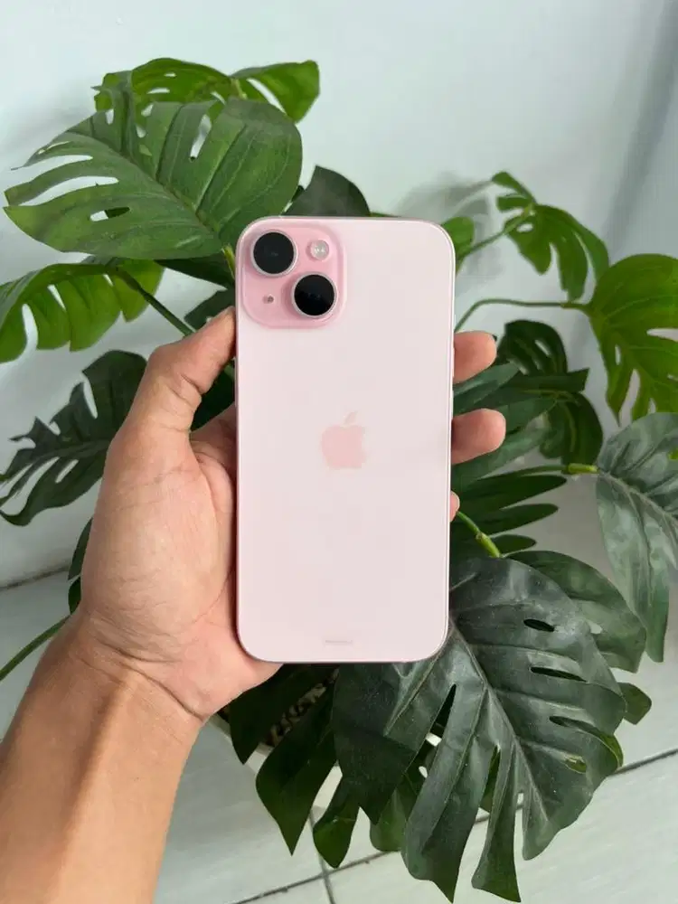 Jual iPhone 15 Basic 128GB iBox garansi Resmi Like