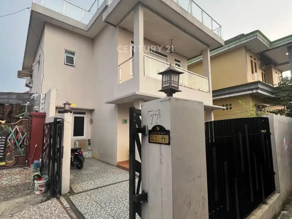 Rumah Strategis Dua Lantai Siap Huni Di Jl Sholeh Iskandar Bogor
