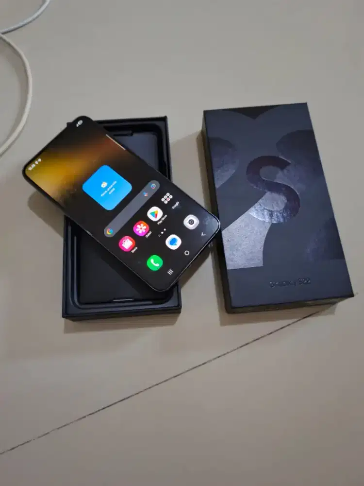 Samsung S22 8/256 Sein