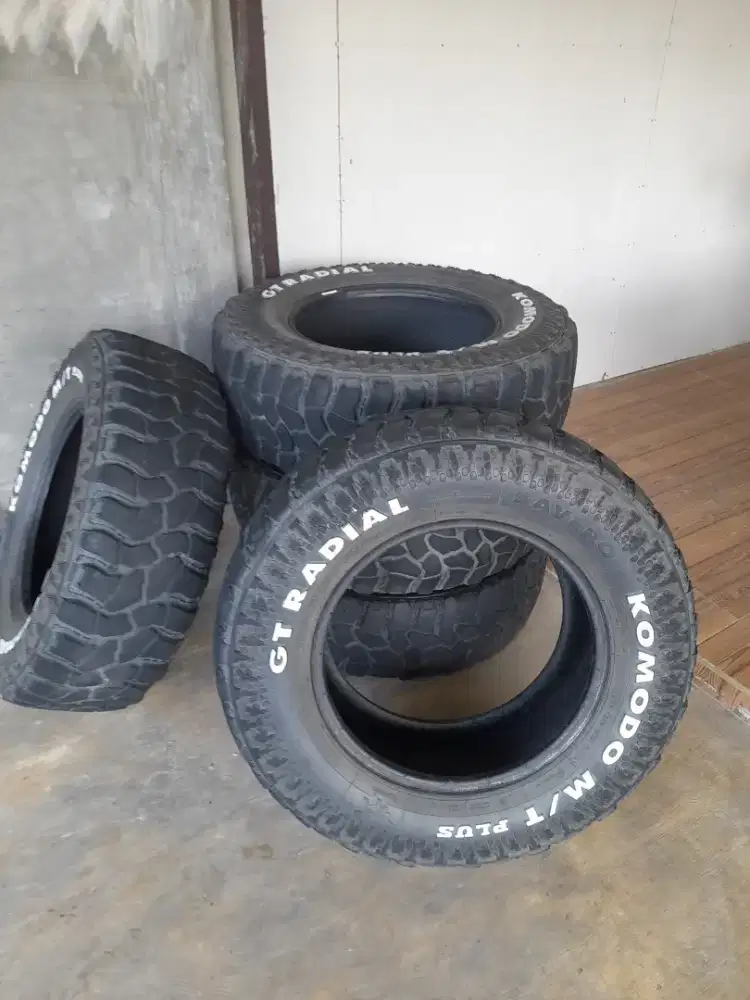 Jual ban bekas GT Radial Savero Komodo bawaan Toyota Hilux