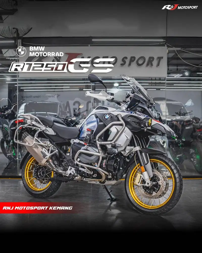 (Full Paper) LOW KM 4000 BMW GS K51 R1250 Trophy 2023 Akrapovic