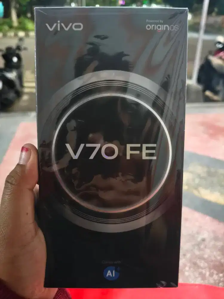 VIVO V70FE RAM 8/256 GARANSI RESMI