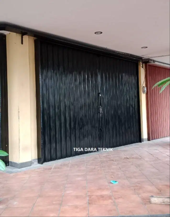 Folding Gate Langsung dari Bengkel | Kualitas Terbaik, Harga Hemat