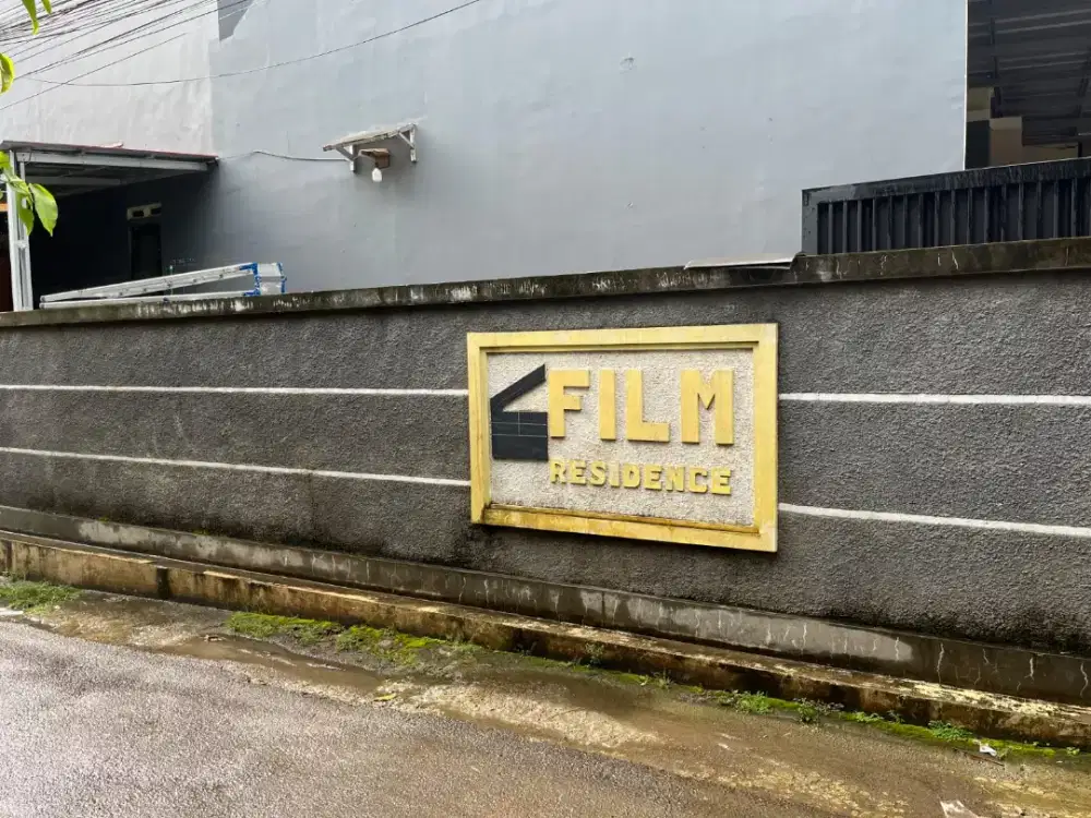 Di jual rumah jagakarsa gg film