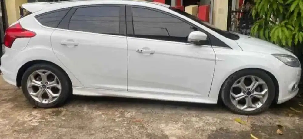 Ford Focus 2013 Bensin