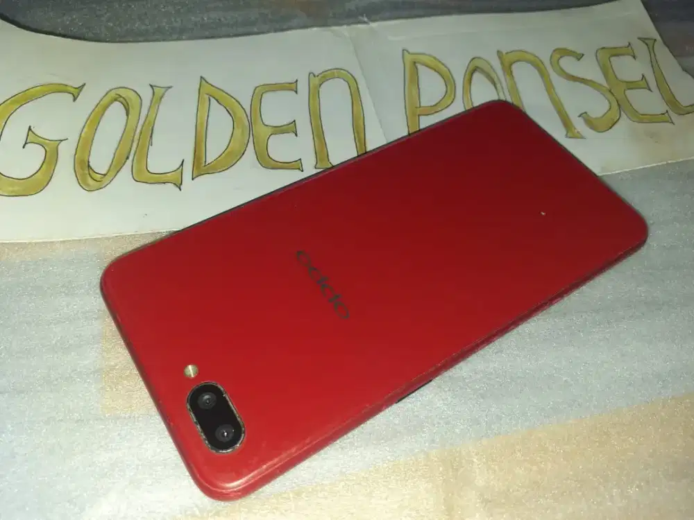 Oppo A3S ORI Red.16Gb/Ram2Gb/4G-Golden Ponsel