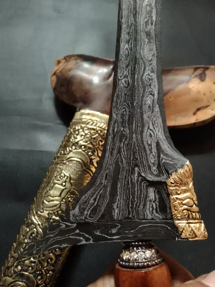 Keris PB Makoro kinatah