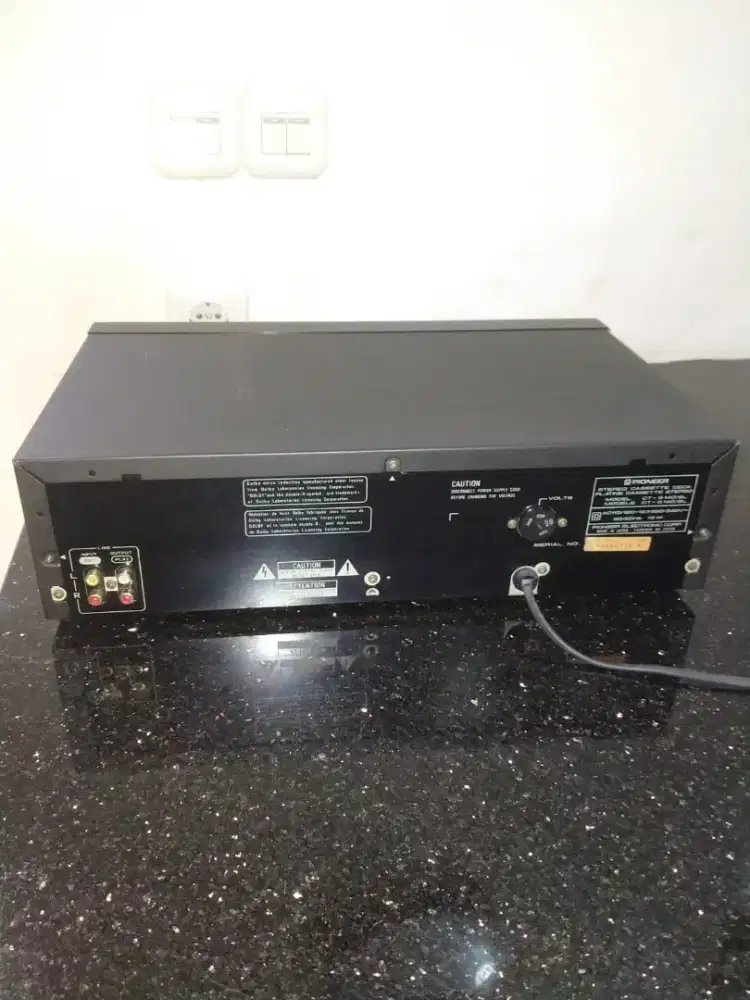 Pioneer stereo cassette deck CT -S140