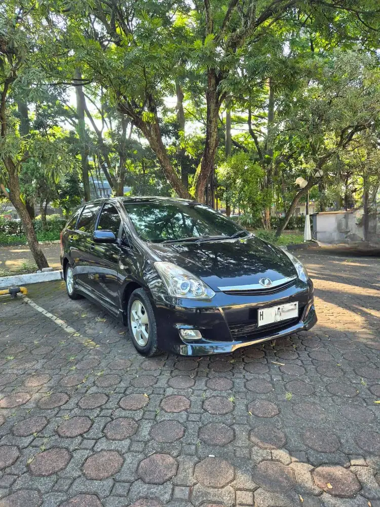 Toyota Wish 1.8 Automatic 2006