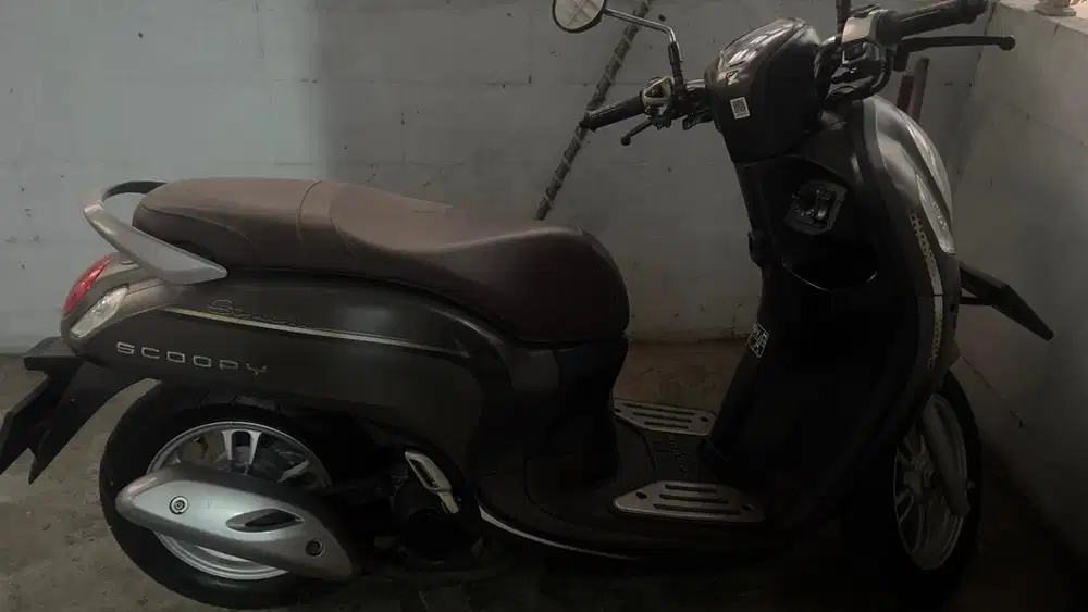 Honda Scoopy Prestige 2022 Keyless Brown | 6.151 Km | Pajak 2028