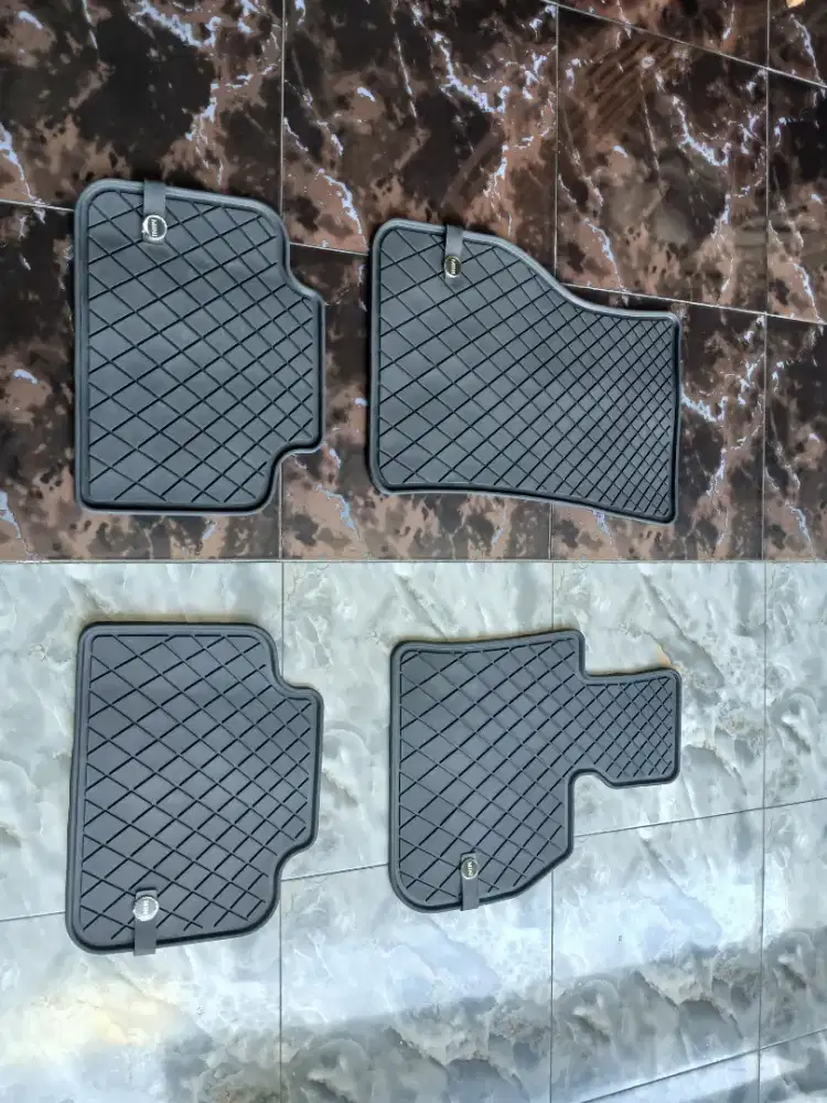 Karpet rubber mini cooper seri f56 1set original