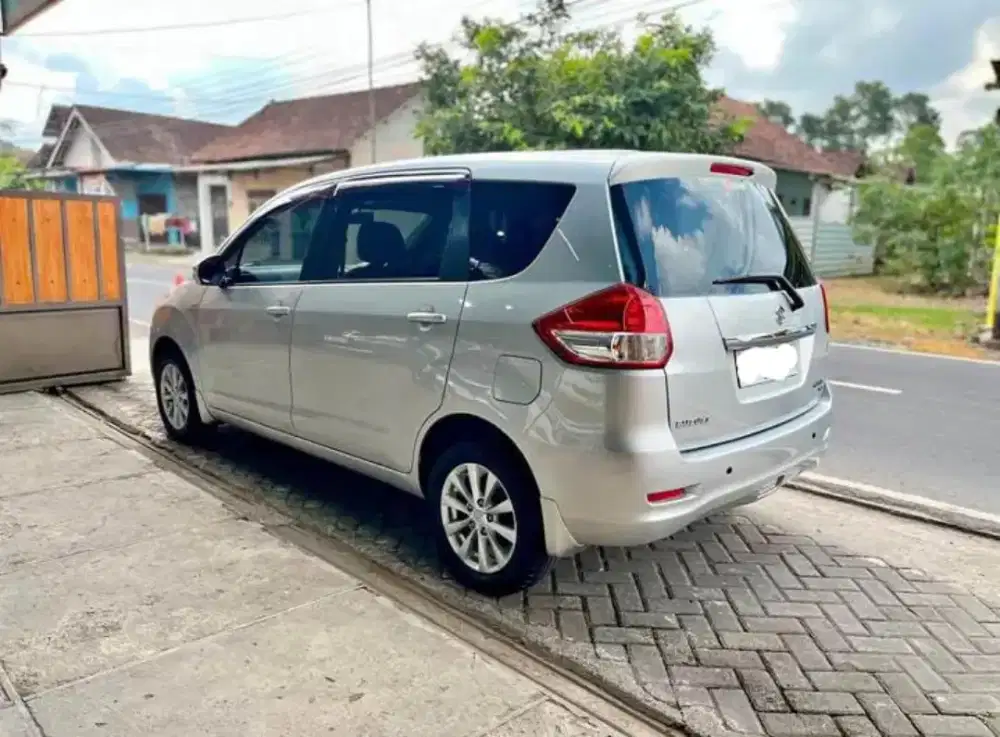 Suzuki Ertiga GX 2012