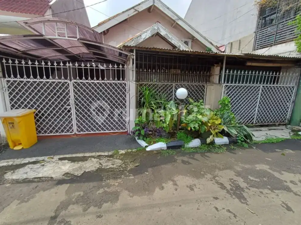 Dijual Rumah Di Bintaro Sektor 3 Didalem Komplek