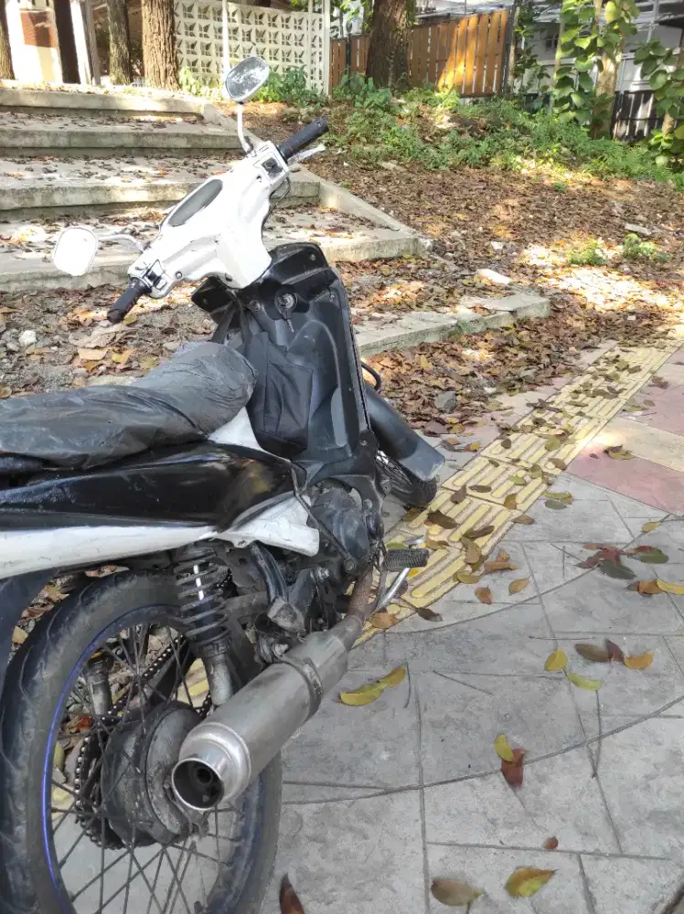 Vega r tahun 2012 125cc