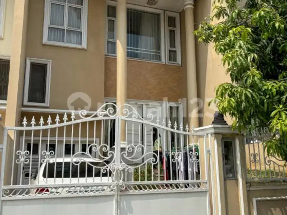 Dijual Cepat Rumah Pik1 Walet Indah