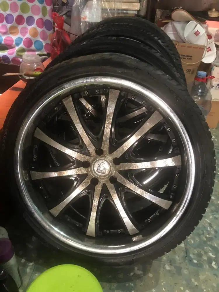 Jual Velg 22 bekas harga 4 pcs