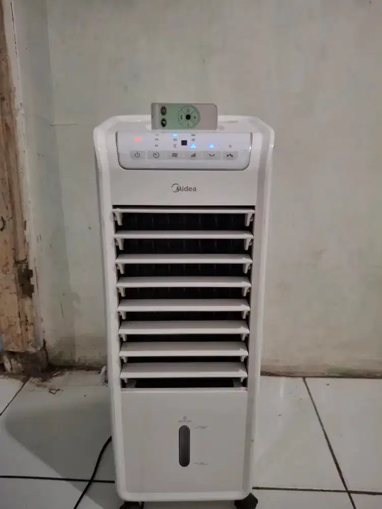 Air Cooler Midea bekas