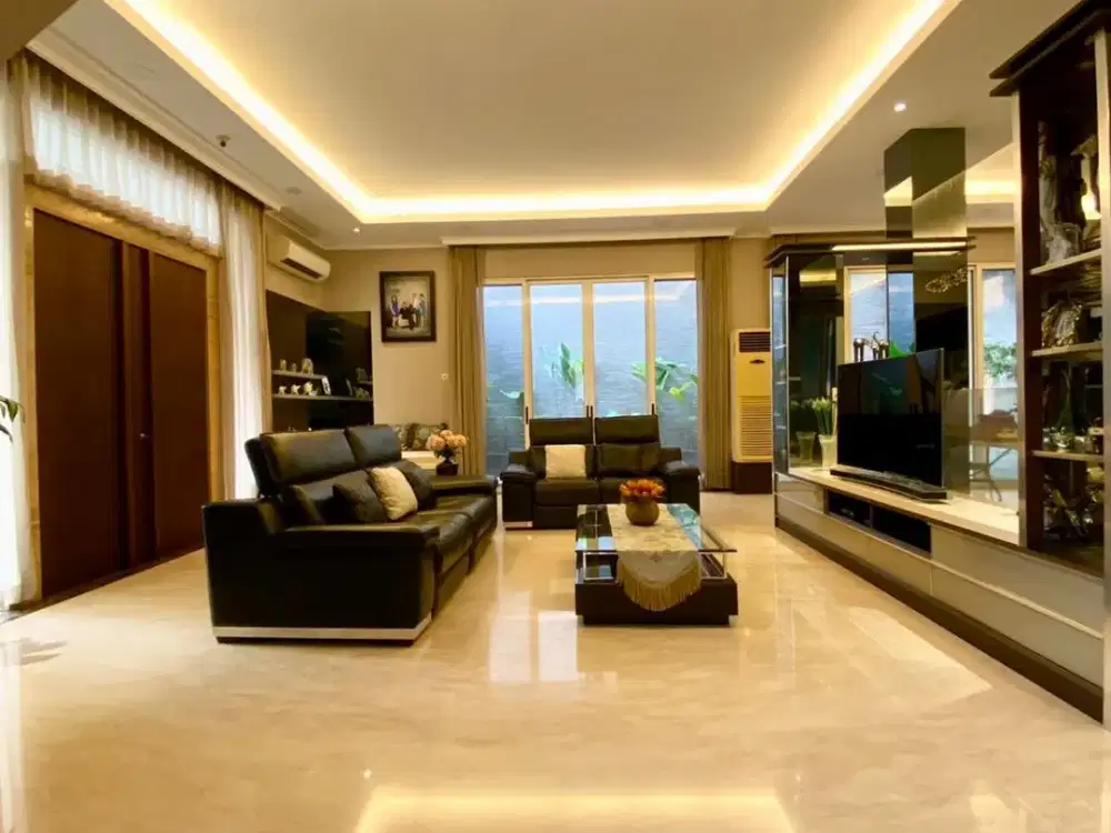 Rumah Mewah Pik1 Cluster Crown Golf Uk 16X26 Hook Full Furnish,Full Marmer,Bagus Rapih
