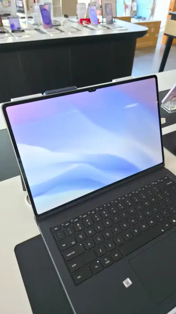 samsung tab s10+ free keyboard