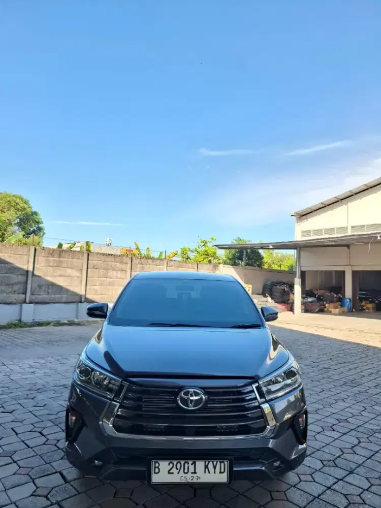 Innova 2022 V diesel matic. Km 39rb antik
