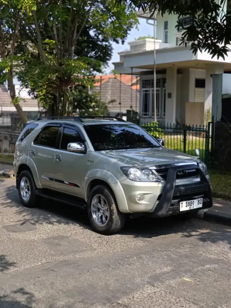 Fortuner G bensin tahun 2008/tt boleh cash lebih bagus