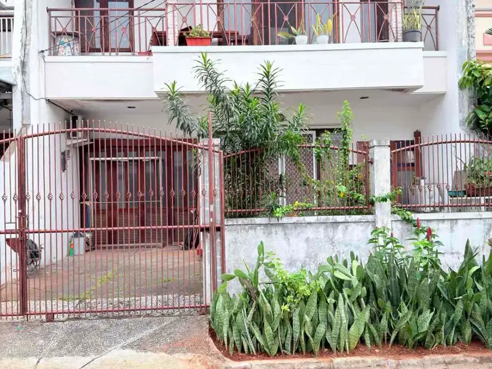 Jual Cepat Rumah Minimalis 9x16m2 di Taman Kedoya Permai