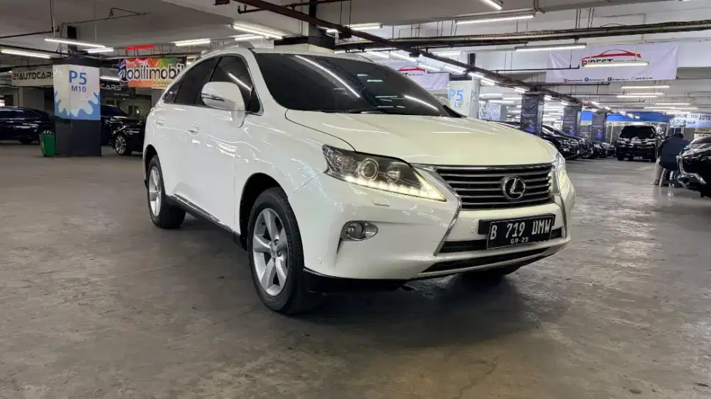 Lexus RX 270 AT 2012