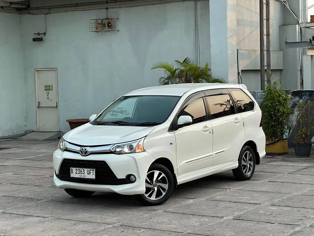 PALING DICARI !! TOYOTA AVANZA VELOZ 1.5 AT MATIC 2017 !! SIAPA CEPAT