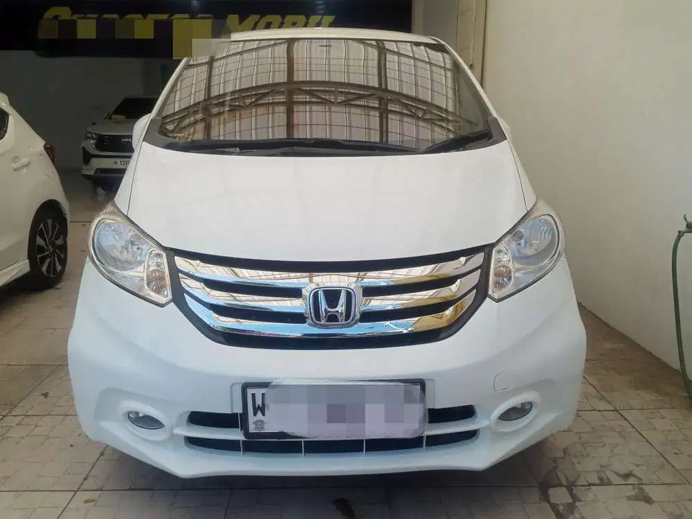 Honda Freed 2015 Bensin