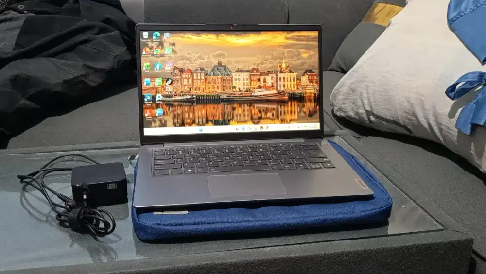 Dijual Laptop Lenovo ideapad slim 3