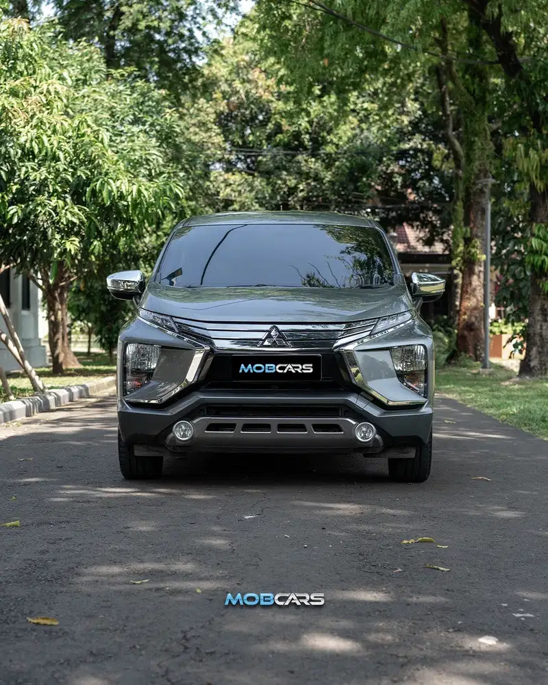Xpander Ultimate matic 2018 Murah mewah warna abu-abu metalik