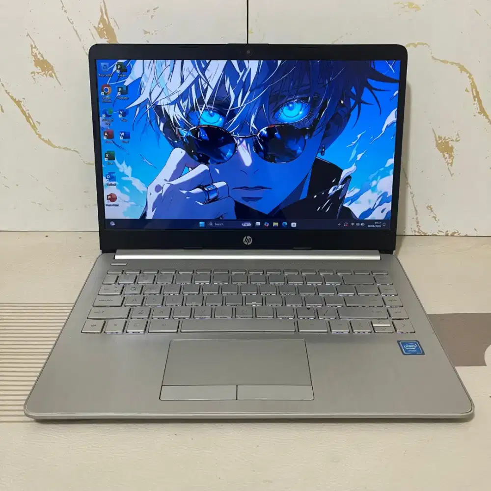 Laptop HP 14s-cf1.Intel 4205U -SSD 128GB -8GB -DESAIGNER - GRESS