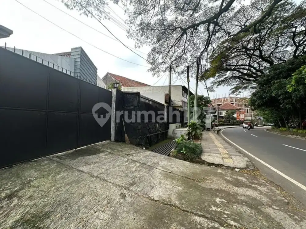Dijual Rumah Siap Huni di Pusat Tengah Kota Bandung