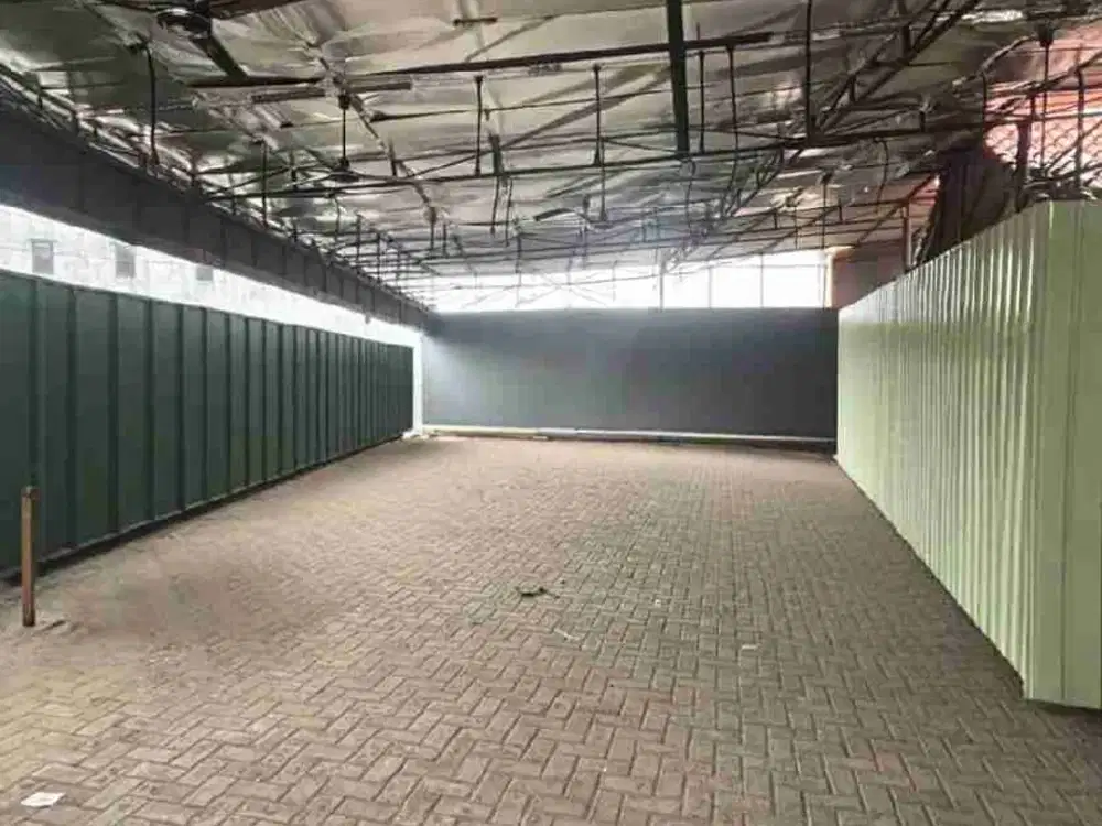 Di Sewakan Ruang Usaha Siap Pakai  Ex Cafe Dekat Graha Raya Di Pondok Jagung  Serpong Utara Tangerang Selatan