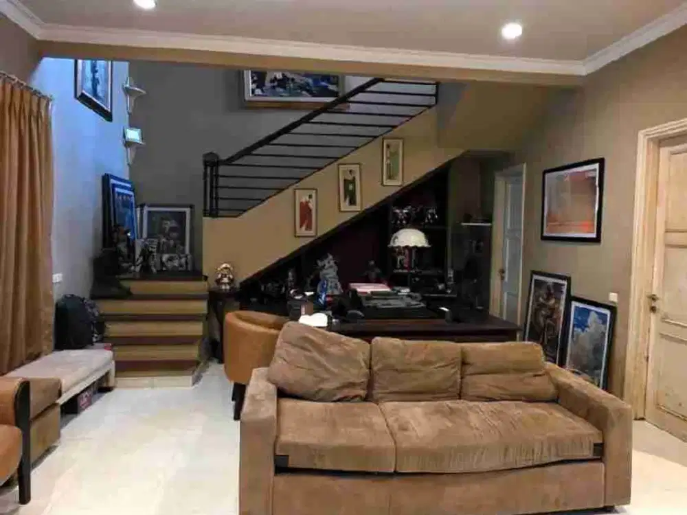Dijual Rumah Semi Furnished Cluster Jade Pondok Hijau Golf Dekat Mall