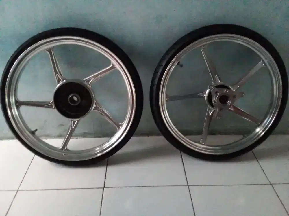 VELG MOTOR + KNALPOT