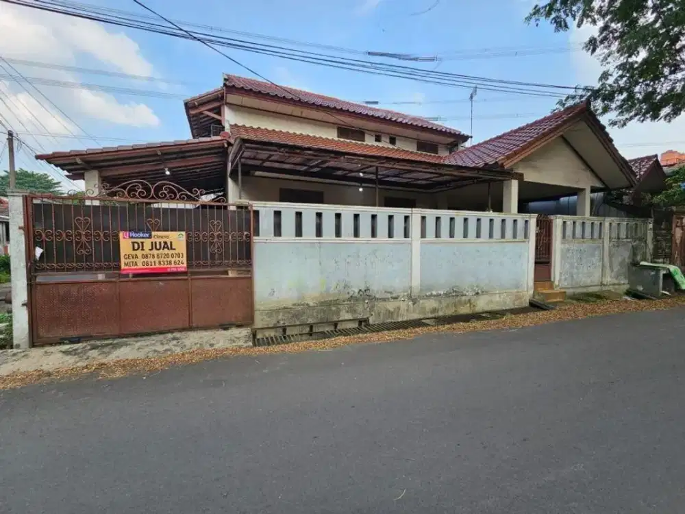 Dijual Rumah 2 Lantai Hook di Komplek Griya Cinere I Dekat Tol